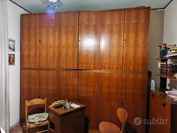 armadio 6 ante e letti a scomparsa