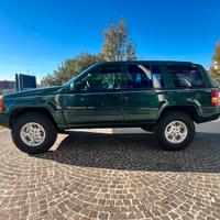 Jeep grand cherokee ZJ 5.2 V8 modello AMERICA