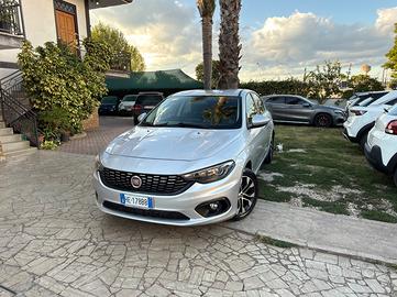 Fiat Tipo 1.3 Mjt 4 porte Mirror