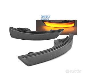 FRECCIE DINAMICHE A LED PER SPECCHI RETROVISORI PE