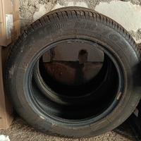 gomme nuove 195/60r15 88 v