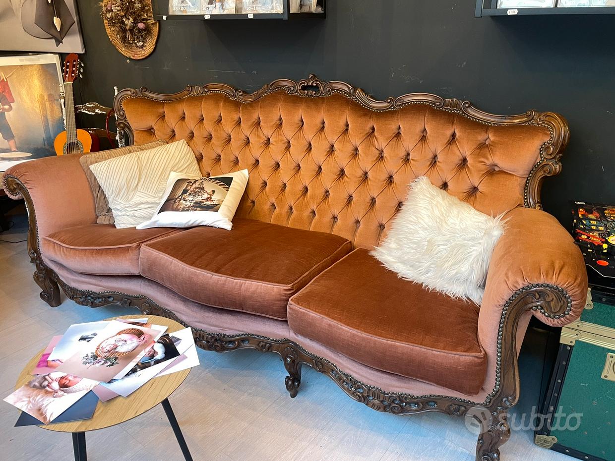 Divano vintage Mobili usati
