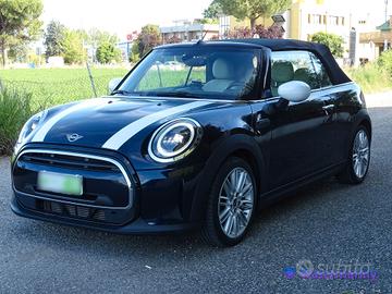 MINI Mini 1.5 Cooper Classic Cabrio