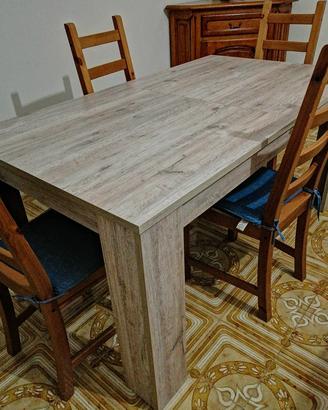 Tavolo da cucina/sala da pranzo