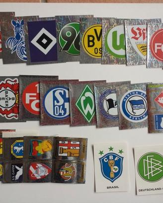 130 scudetti figurine calciatori panini misti