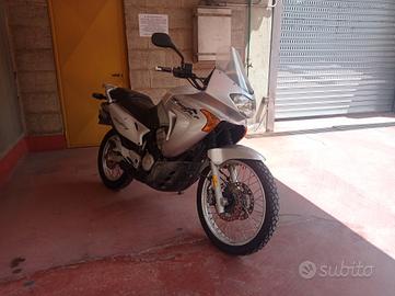 Honda transalp storica 