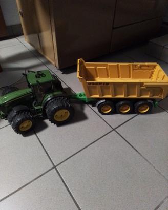 trattore e dumper bruder