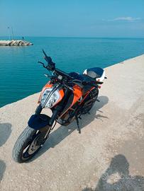 KTM Duke 125