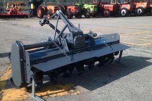 FRESA AGRICOLA HOVARD 230