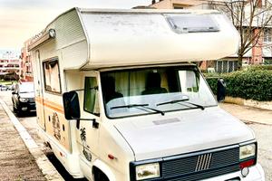 Camper 200 td mansardato 4 posti