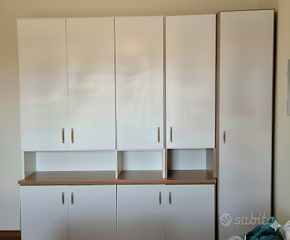 Due armadi in perfette condizioni