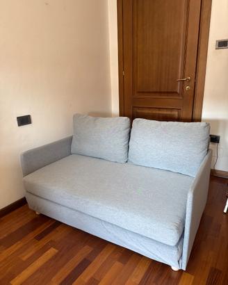 Divano letto Ikea quasi nuovo