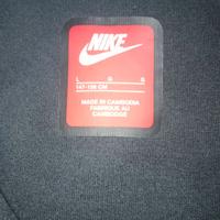 Nike tech