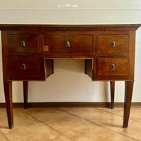 Scrivania scrittoio del 1700