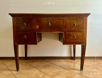 Scrivania scrittoio del 1700