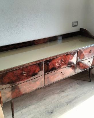 Mobile in legno massello con cassetti in radica 