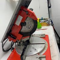 Troncatrice sega circolare per legno