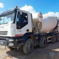 Iveco Trakker 410T45 + Betoniera Cifa
