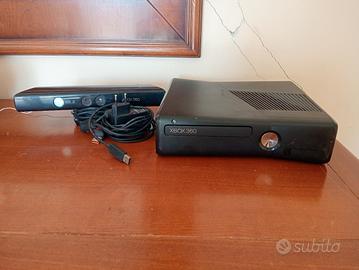 Xbox 360 e kinet con adattatore per kinet 