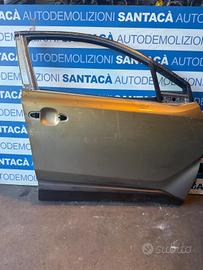 Porta anteriore dx bruciata Toyota C-HR anno 2017 
