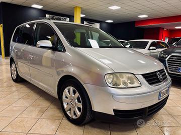 VOLKSWAGEN Touran 1.9 TDI 101CV APPLE CARPLAY -