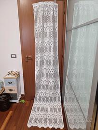 due teli tenda finestra sala 
