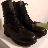 Anfibi militari n°40