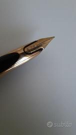 Set penne Waterman C/F-Pennino oro 18K/750