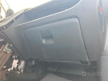 CASSETTO PORTA OGGETTI SUZUKI Splash 1Â° Serie cas