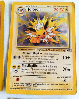 lotto di 15 carte Pokemon 