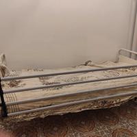 Letto per anziani e disabili con sponde