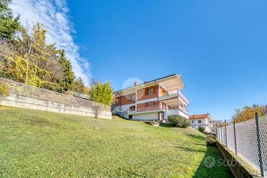 VILLA SINGOLA A VALGIOIE