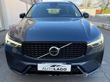 Volvo XC 60 XC60 B4 (d) automatico Plus Dark 2022
