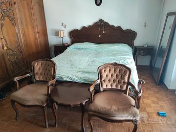 Camera da letto completa in stile classico barocco