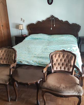 Camera da letto completa in stile classico barocco