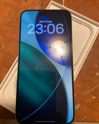 Iphone 15pro max 512gb natural titanium