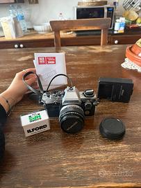 Fotocamera analogica olympus OM-10