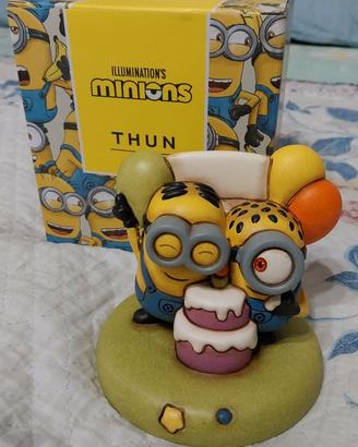 Thun Minions Top cake