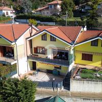 VILLA A SCHIERA A GIVOLETTO