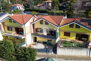 VILLA A SCHIERA A GIVOLETTO