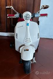 Vespa elettrica Babycar 946 per bambini (2024)