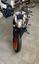 KTM Duke 390