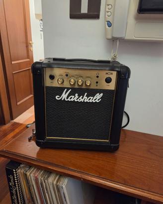 Amplificatore Mashall MG10
