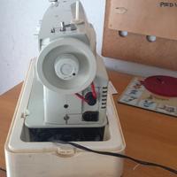macchina da cucire Singer 968