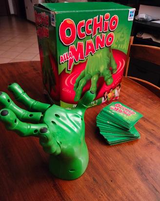 Occhio alla mano