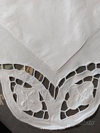 Federe ricamo tipo intarsio