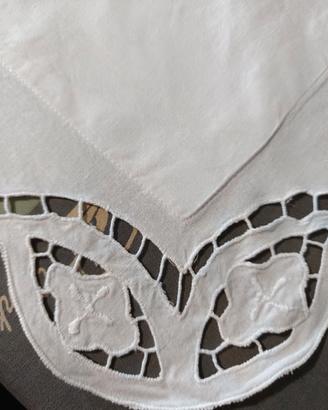 Federe ricamo tipo intarsio