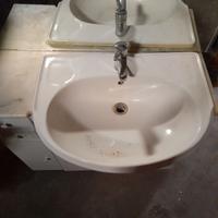 mobile da bagno completo di lavabo bagno top