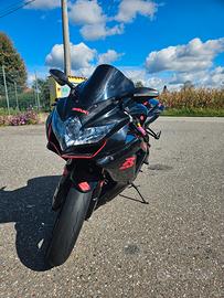 GSXR 600 K8
