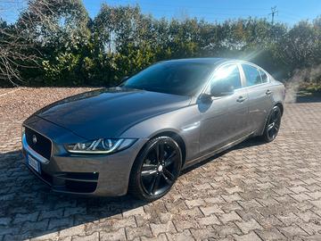 Jaguar xe 20D portfolio